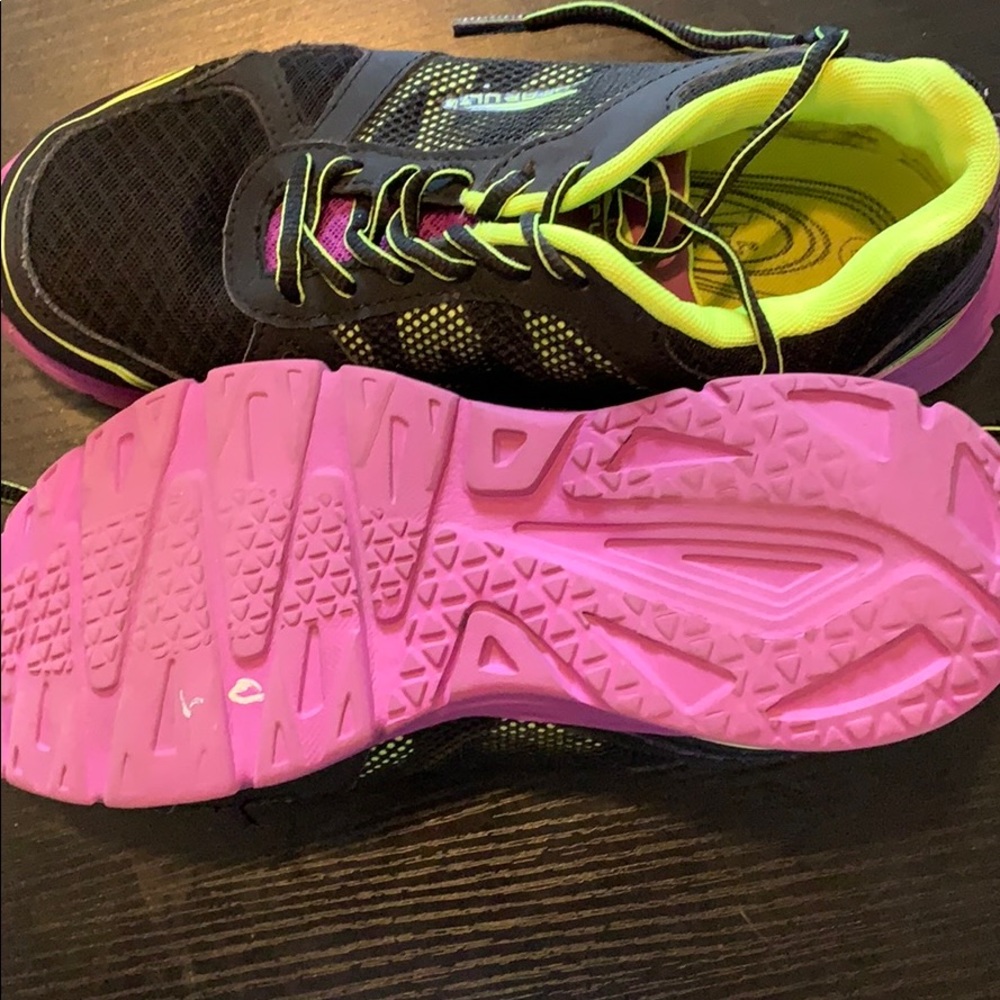 Ladies Catapult - Picture 3 of 4